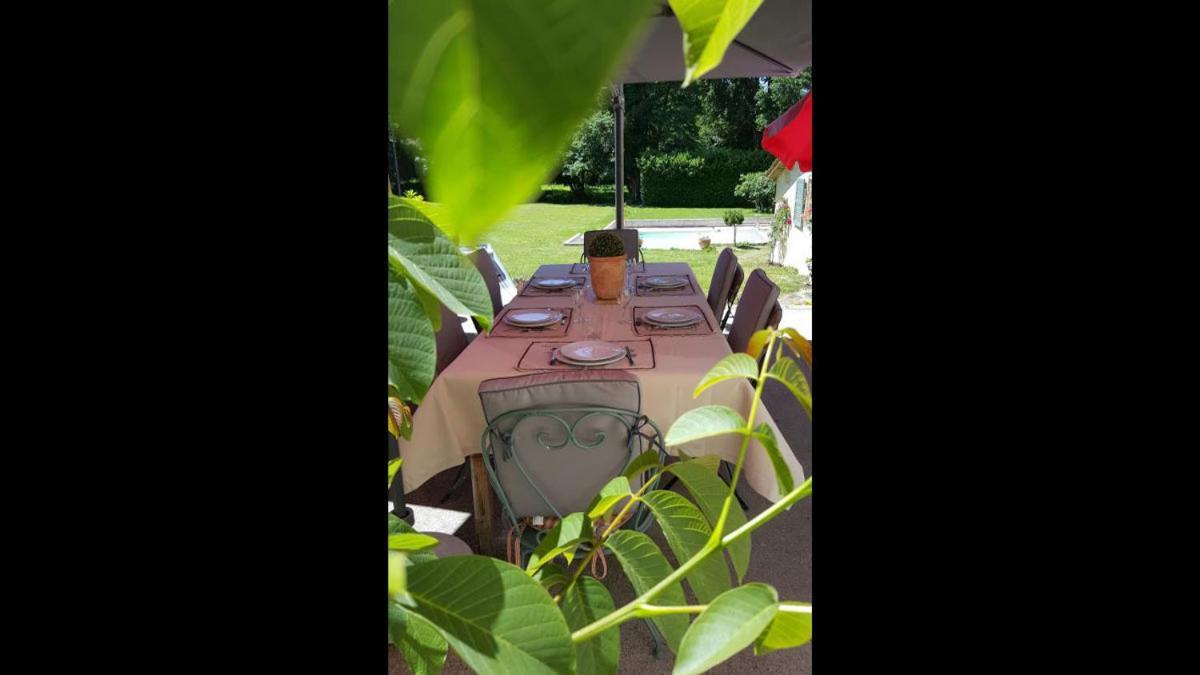 Chambre Saint Emilion - Le Clos D'Antan Les Artigues-de-Lussac Bagian luar foto