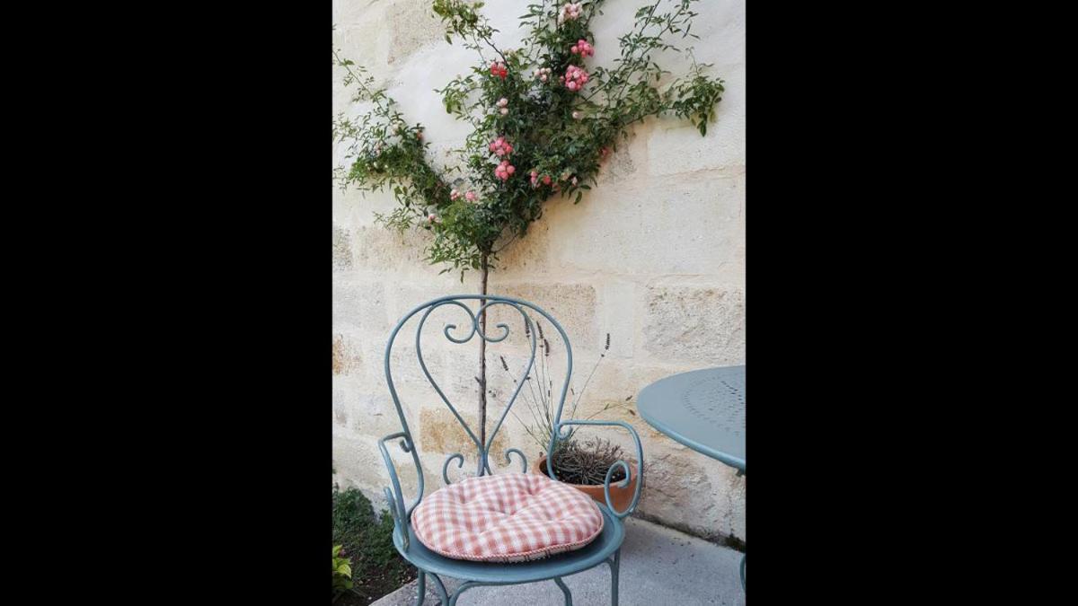 Chambre Saint Emilion - Le Clos D'Antan Les Artigues-de-Lussac Bagian luar foto